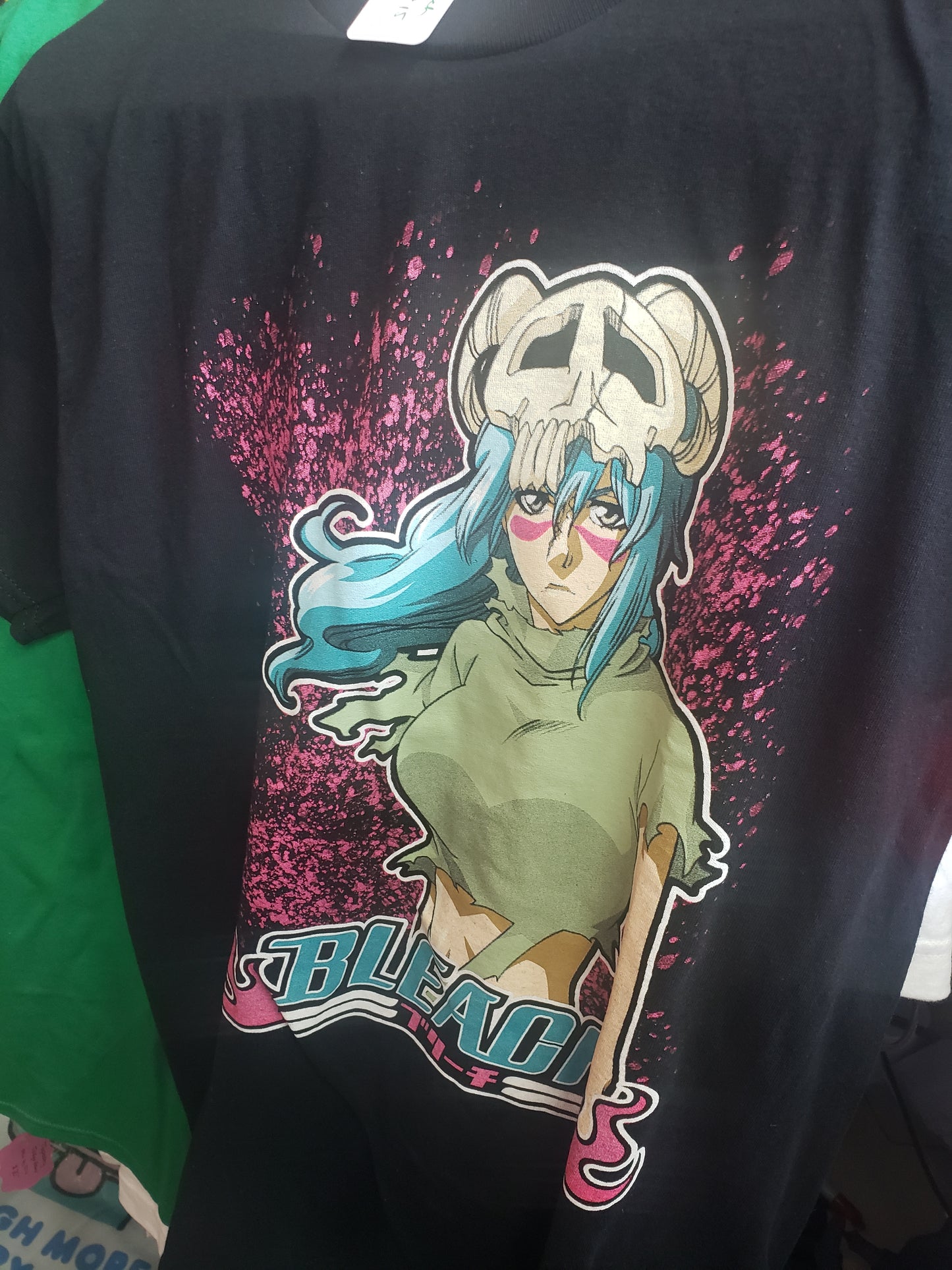 T-shirt- Bleach